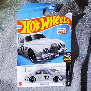 Hot‎ Wheels